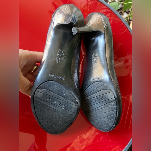 Life Stride Velocity with Memory Foam peep toe flex pumps. Corr.Sz 9M US vs 7 UK - Picture 4 of 10